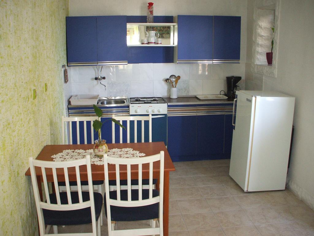 Apartmani Mira セニ エクステリア 写真