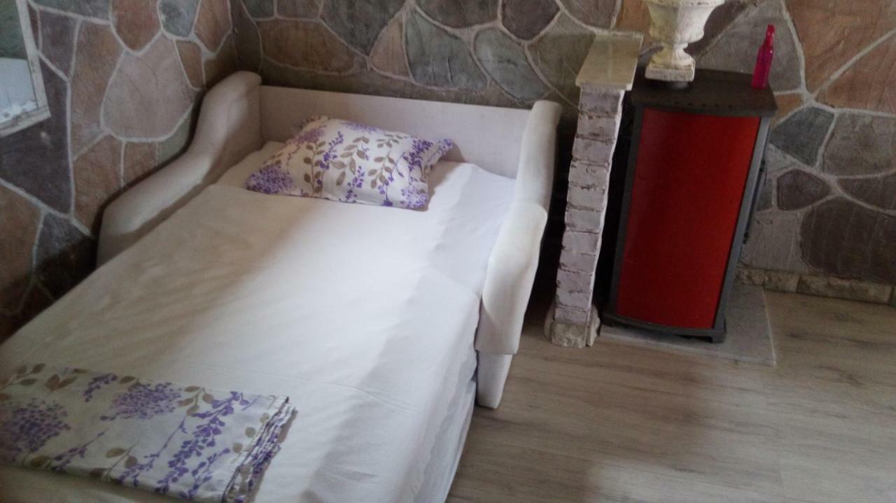 Apartmani Mira セニ エクステリア 写真
